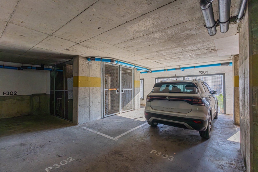 2 Bedroom Property for Sale in Cape Town City Centre Western Cape